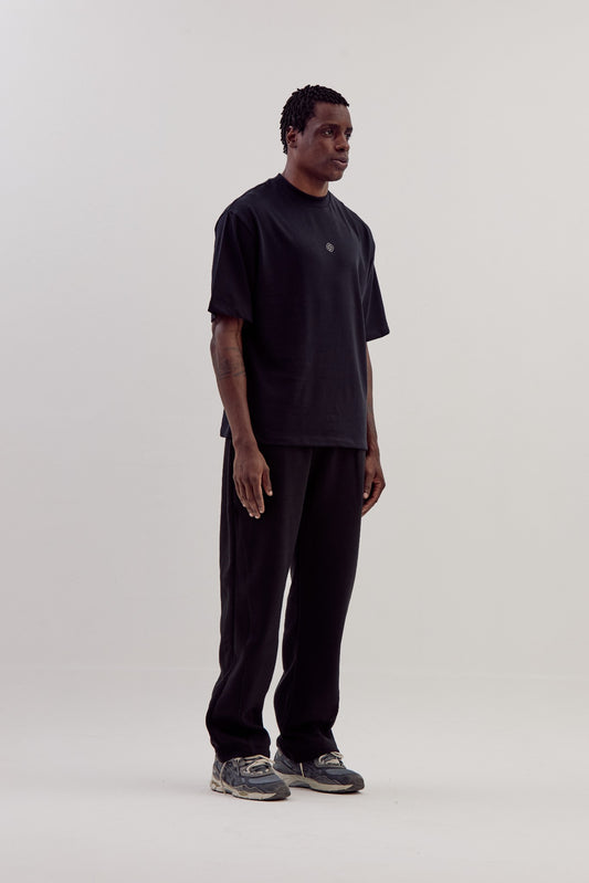 Camiseta Boxy Over Caminhos - Preto