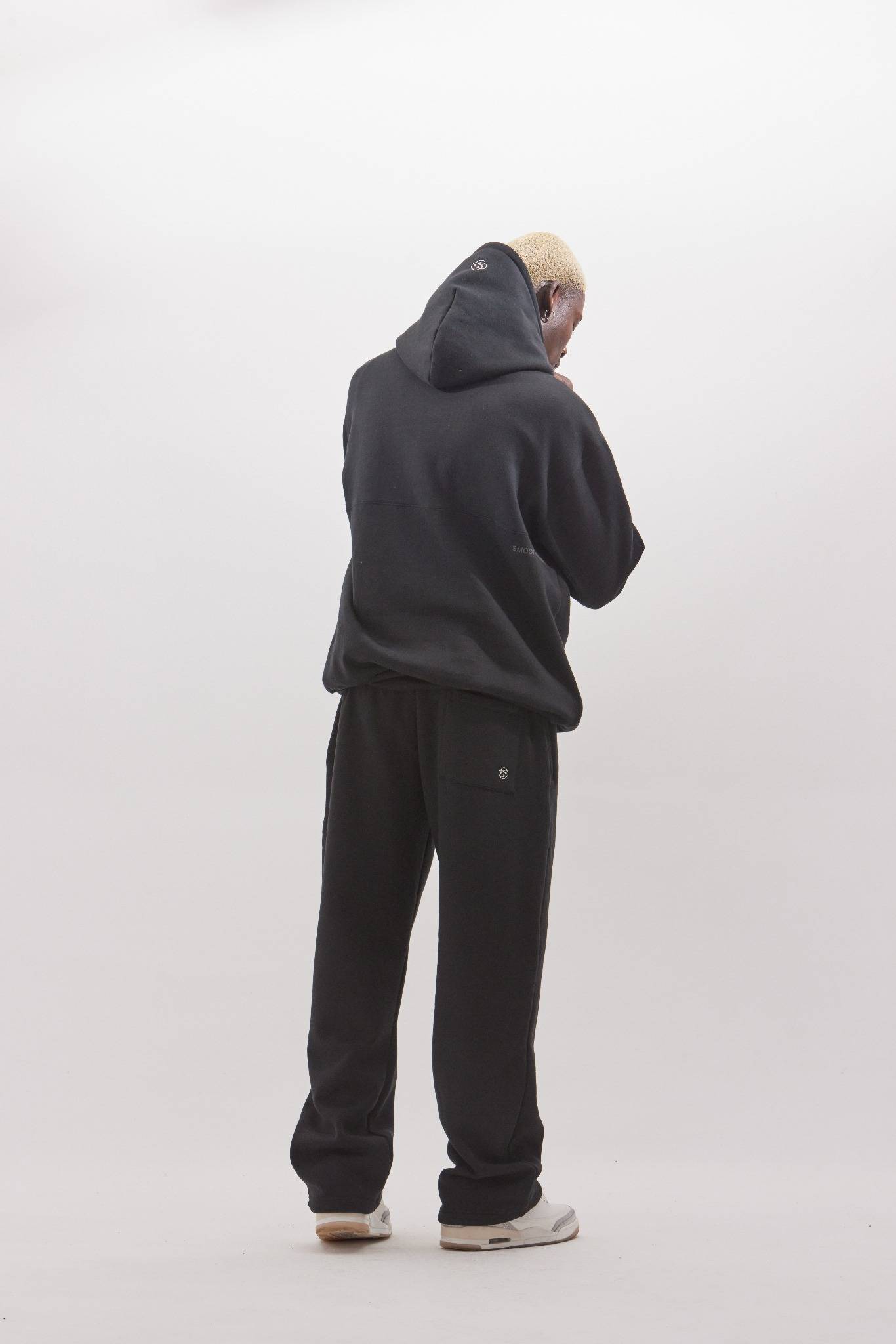 blusa de moletom preta / calça de moletom preta / black sweatpants / black hoodie