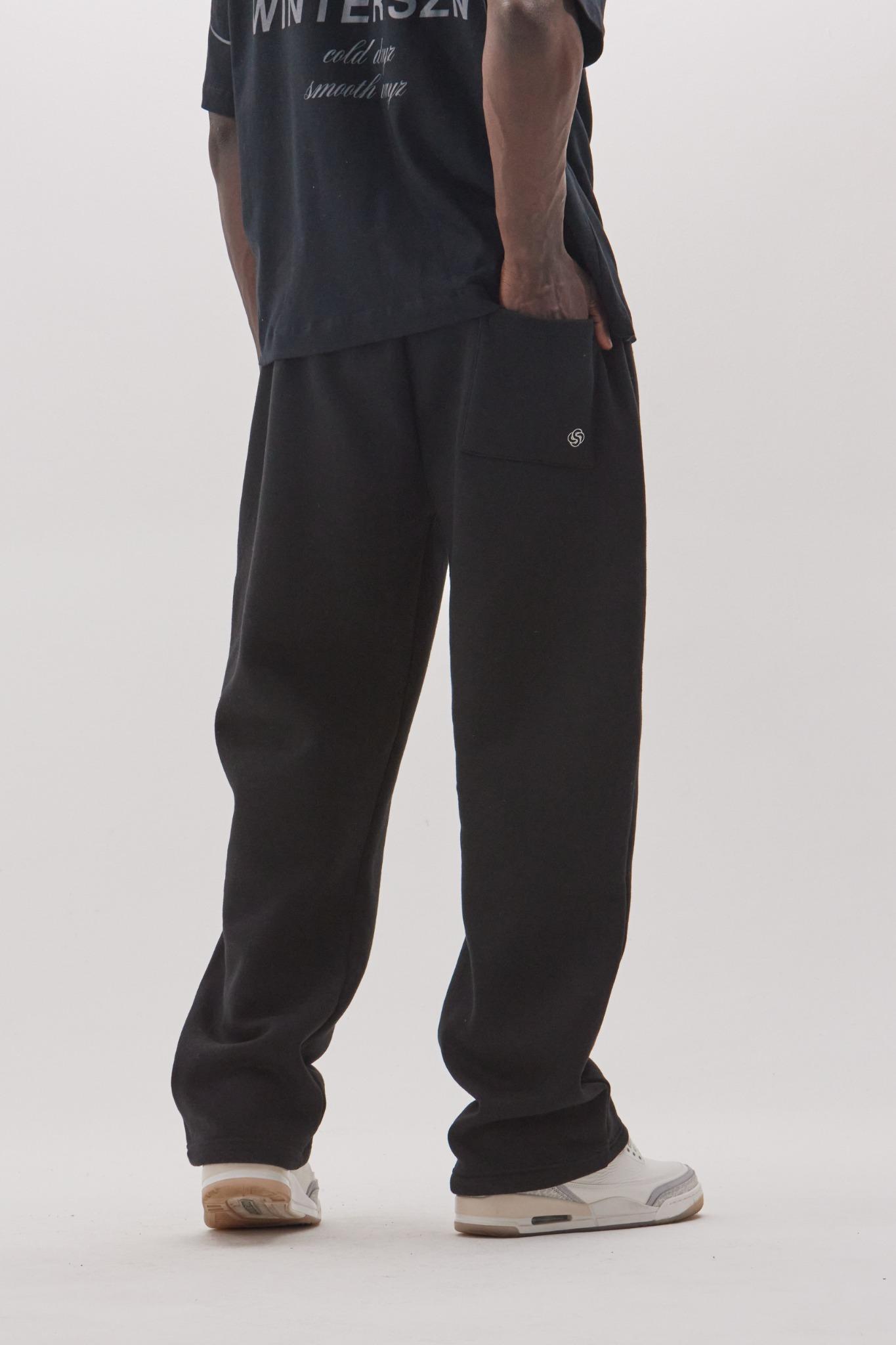 Calça Straight - Preta