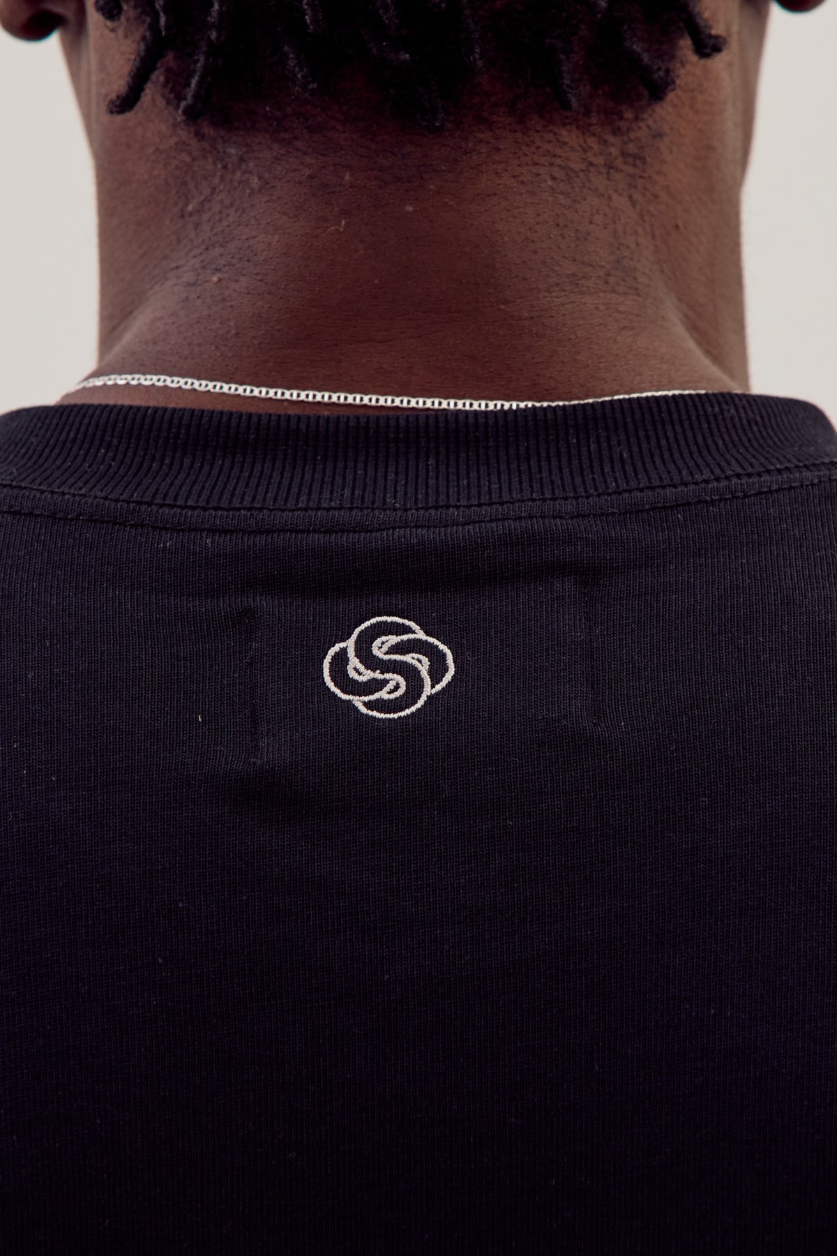 Camiseta Over Basics - Preto