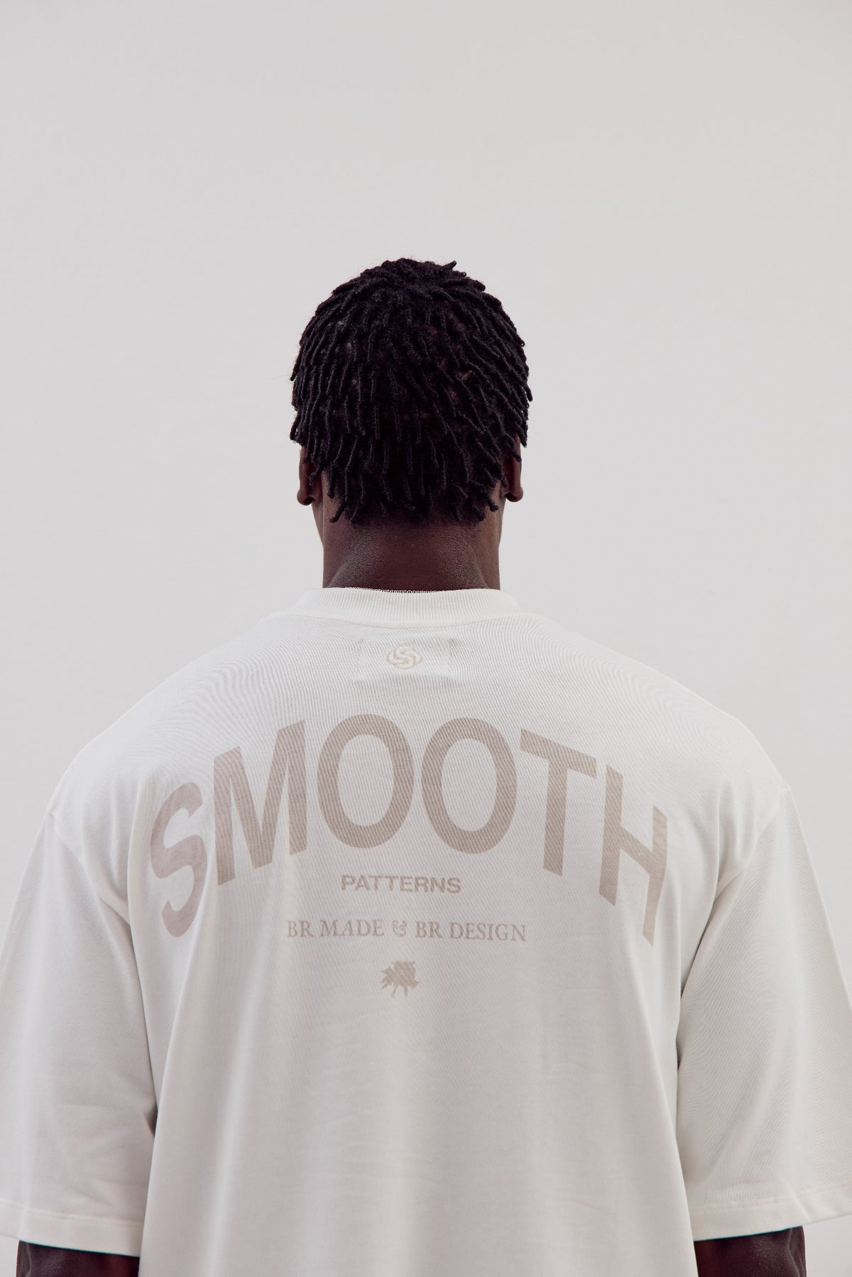 Camiseta Boxy Over Caminhos - Off-white